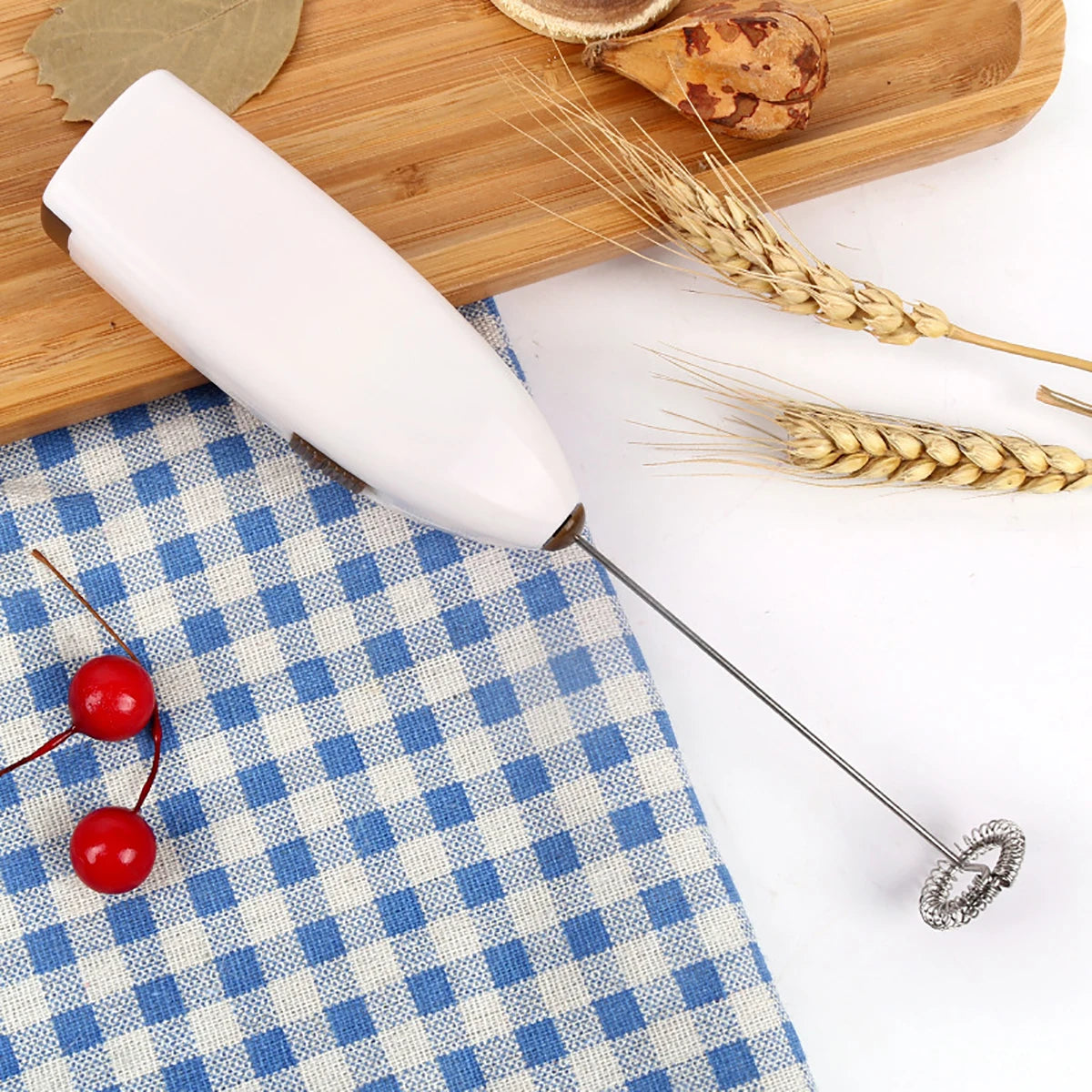 Hot Mini Portable Handheld Electric Egg Beater Mixer Coffee Whisk Blenders for Kitchen Utensils Milk Frother Shakes Stirrer